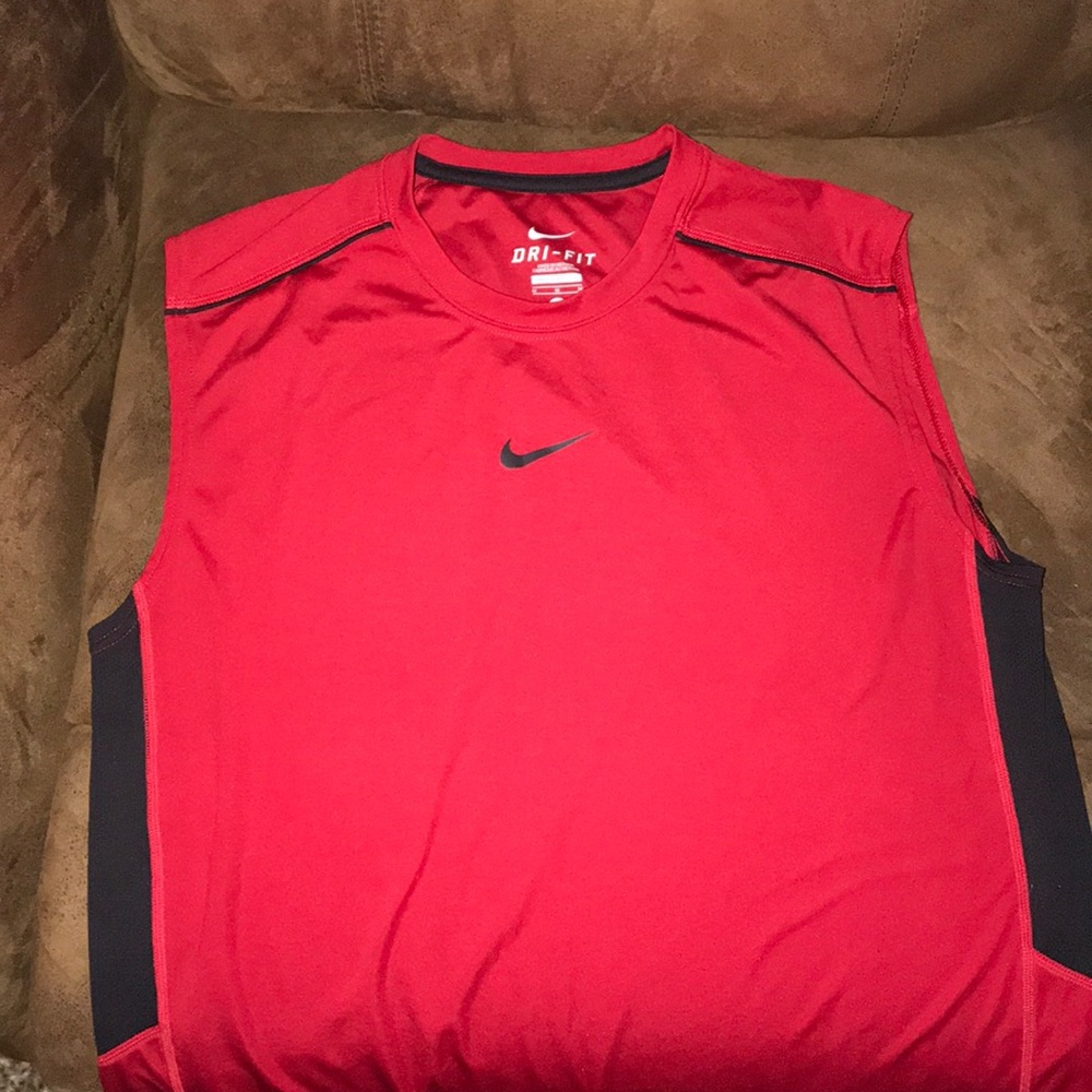 Nike muscle tank top